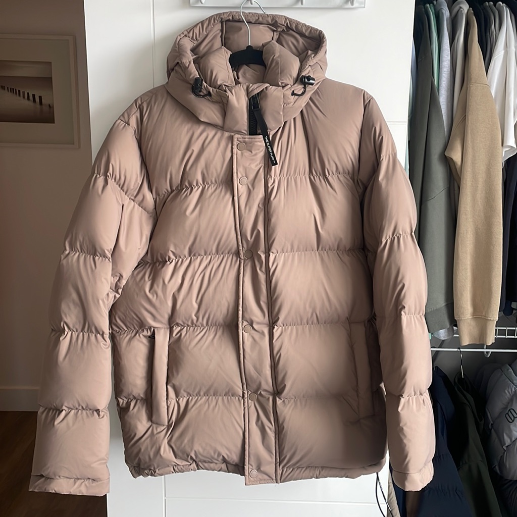 Aritzia Mens Super Puff